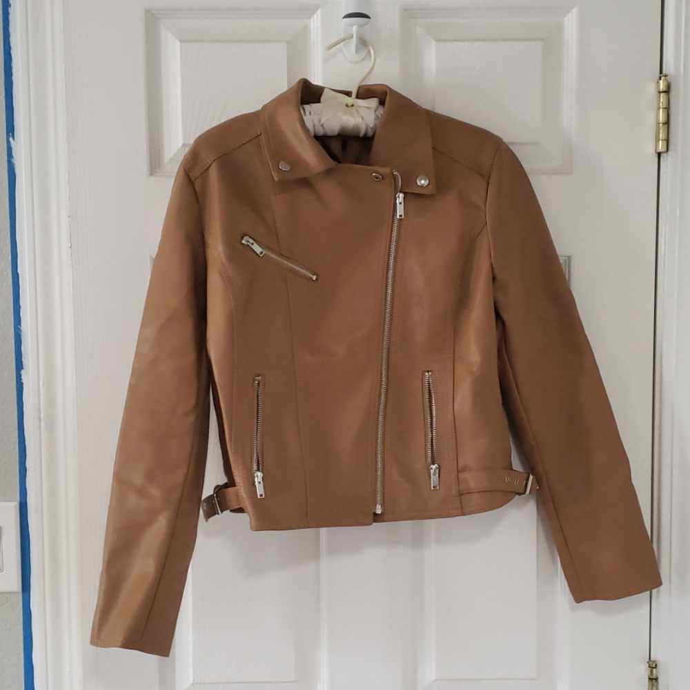 SOLD Lapel collar zip up PU jacket